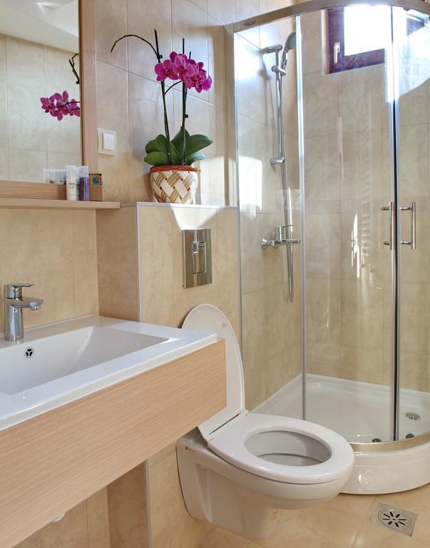 Garni Hotel Tema Nova Čačak Habitación foto